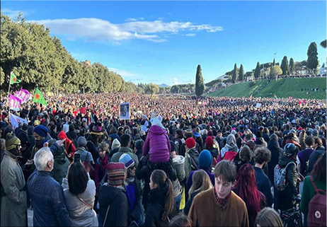Un 25 novembre contro la normalità del male