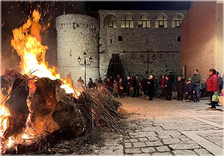 I fuochi di primavera accendono Civitacampomarano
