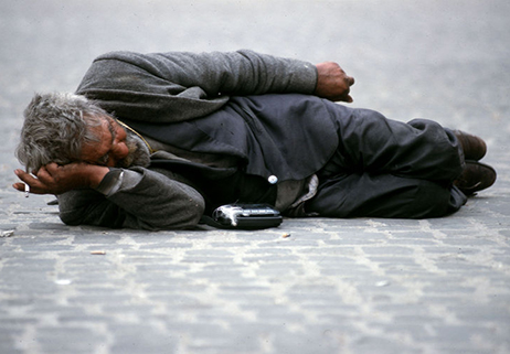 Poveri e senza tetto: quale dignità?