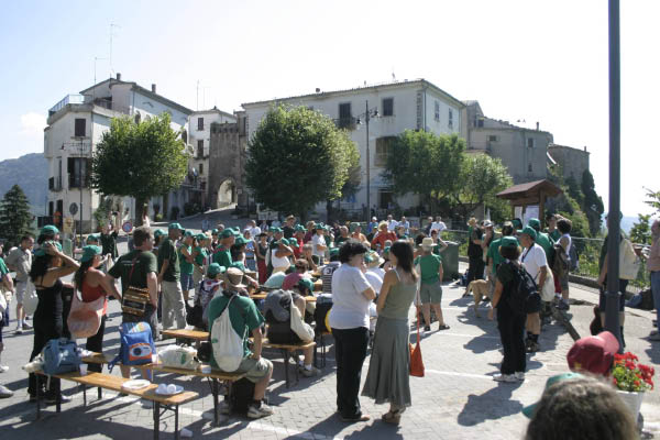 CM 2009 002